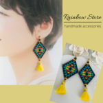 No.20 【再販X2】おすすめ❣️・夏／秋コーデにぴったりなビタミンカラー・Bohemian Design・ブラック＆カラフル・モダンデザイン・ボヘミアン・高級グラスビーズ・軽い・日本製・涼しげ