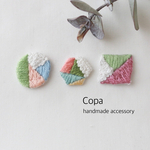 刺繍ピアス　#20