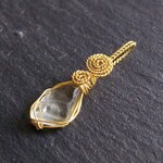 スリランカの朧月♪~宝石質セイロンムーンストーン~simple knot