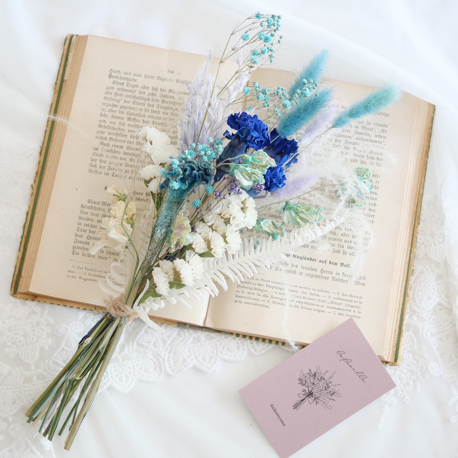 新作!!【ドライフラワー】青いカーネーション入り swag 花束