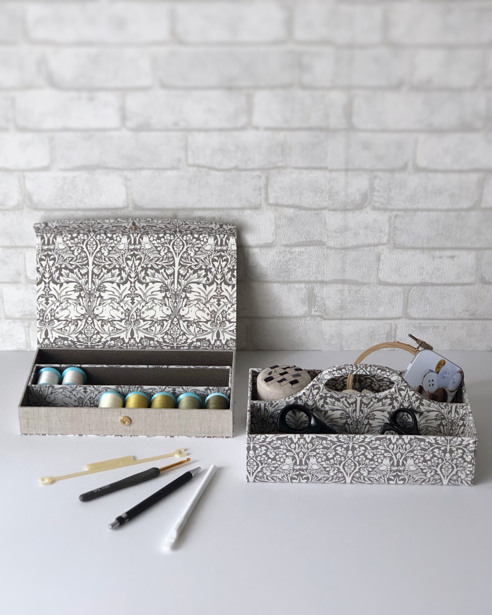 裁縫道具箱セット〈カルトナージュ〉ブラザーラビット柄 - t.n.