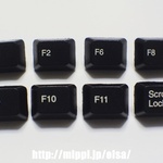 Fキーのピアス（1個販売）
