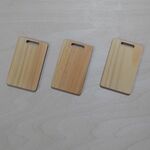ミニチュア◆木製カッティングボード2枚(L)◆パーツに ドールハウス 　まな板　E03