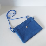 シンプルな青色帆布のサコッシュ（細紐ver.）