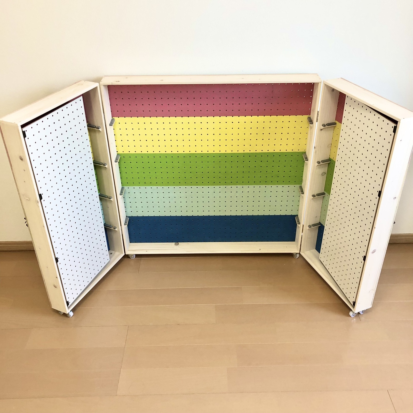 ☆ ラパン様 ☆ アクセサリー什器 イベント 什器 観音開き什器♪*ﾟ * size 46×60×9.5 * #ハンドメイド#木工