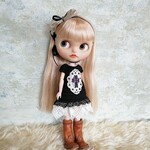 ネオブライス＊クロス刺繍のワンピースとヘアリボン