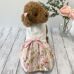 ＜M＞白いレースとピンクストライプの花柄ワンピース(リボン付き)