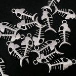 再販=10個= シルバー お魚 ピアス ネックレス チャーム