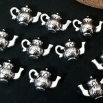 =10個= シルバー ポット ピアス ネックレス 立体 チャーム