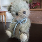 otd Karen Bear No,437　テディベア　オッドアイのくまさん