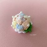 【今年も登場】紫陽花のブローチ（パステルレインボー）