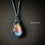 ラブラドライト macramé ペンダント