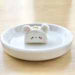 1点もの🧸しろくま王子のハーフケーキ(バイカラー)/ストラップ/小キーホルダー/ネックレス/ミニチュアとしても