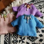 Ethnic&Tribal　ビジュー付き後ろ空きトップス（ブルー）