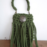 フリンジ 携帯ケース