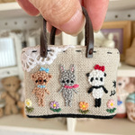 つぶつぶ刺繍　ミニミニバッグのバッグチャーム　