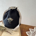 アンティークレースの刺繍巾着(ミモザ)