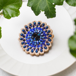 ＜ビーズ刺繍ブローチ＞ビーズ刺繍/大きなお花みたい/モチーフレース/ネイビー/ギフト/プレゼント