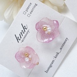《お試し価格❣》イヤリング　あじさい　レジン　レジン　レジンアクセサリー　レジンアクセ　あじさいイヤリング　あじさいアクセサリー　ドライフラワー　ドライフラワーイヤリング　ドライフラワーアクセサリー