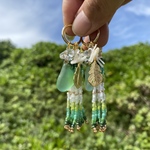 フープピアス【Island   green】　　　シーグラスとビーズタッセル　　　　付け替え可能