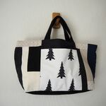 モノトーン系　ランダムパッチ　前ポケット　横長トートBAG　黒　綿麻　帆布　リネン