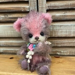 ピンク系渋めのベア