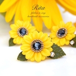 sunflower ひまわりのイヤーカフ＊アシンメトリー