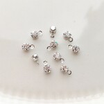 【3mm 15個】本ロジウム　ラインストーンチャーム　（クリスタル）