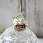 3Dハリネズミちゃんの花かごネックレス。つまみ細工