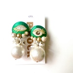 【SALE】アンティークグリーンお目目ピアス