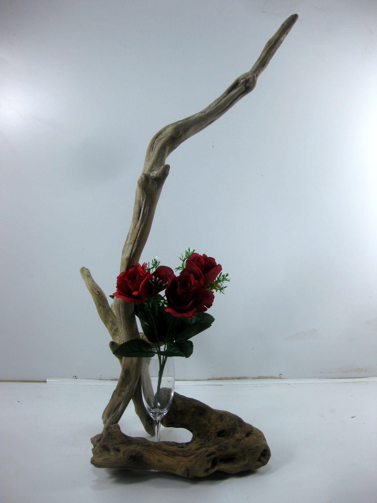 GIFTに最適　流木花器　IY2207-06■高さ77×巾33×奥行29ｃｍ 6,860円