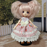 オビツ11サイズ　赤い花柄ストライプワンピース