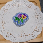 刺繍　ブローチ