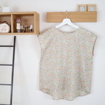 【期間限定SALE♡7/25まで】リバティ＊フレンチスリーブのブラウス （11号)