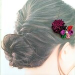 マムとつまみ細工の髪飾り・ヘアピン2個セット（ボルドー＆パープル）