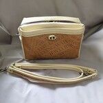 牛革✕山羊革のショルダーバッグ