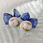 鈴蘭とリボン＊刺繍ピアス＊再販⑤