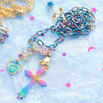 ✝ 👼クロスを持つ手とハートのネックレス👼✝️
