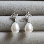 淡水パールとCZ のフラワーピアス