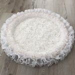大きなWhiteRoseプリンセスカフェマット✨犬用　円形63ｾﾝﾁ（フリル含む）