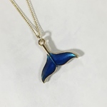 〈再発〉イルカの尾　ネックレス