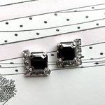 carbon black block pierce / earring