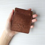 カピバラのばね口ポーチ　ダークブラウン