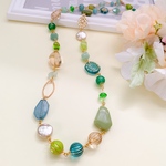  [再]＊グリーンビーズのロングネックレス