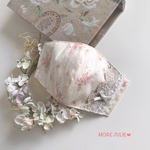 💓ワイド幅　ピンクフレンチローズ柄コットンプリント×ストライプ織模様と接触冷感ガーゼで作った立体マスク　リボン柄刺繍コットンリネン レース&キナリドット柄チュールレース　キナリリボン　ポケットタイプ