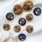 イエロー　彩り刺繍のヘアゴム