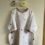 北欧調刺繍コットンのリブプルオーバー
