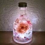 期間限定*『宝石の森〜純真のパール〜』プリザーブドフラワーとクリスタルのメルヘンハーバリウムライト