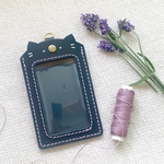 ラベンダー色の糸　黒猫さんカードケース　本革 ICカードケース パスケース 社員証　定期入れ