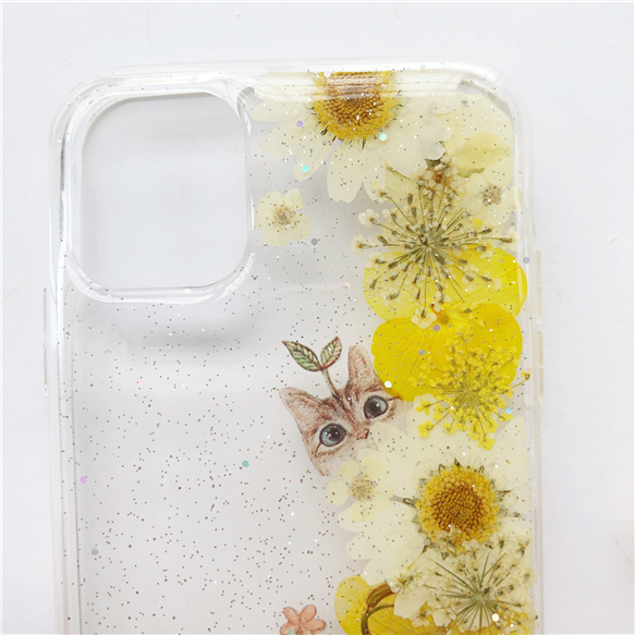 黄色のうさぎページ⭐︎押し花ケース ❤猫柄 ねこ ネコ スマホリング 押し花ケース iPhone16e/SE